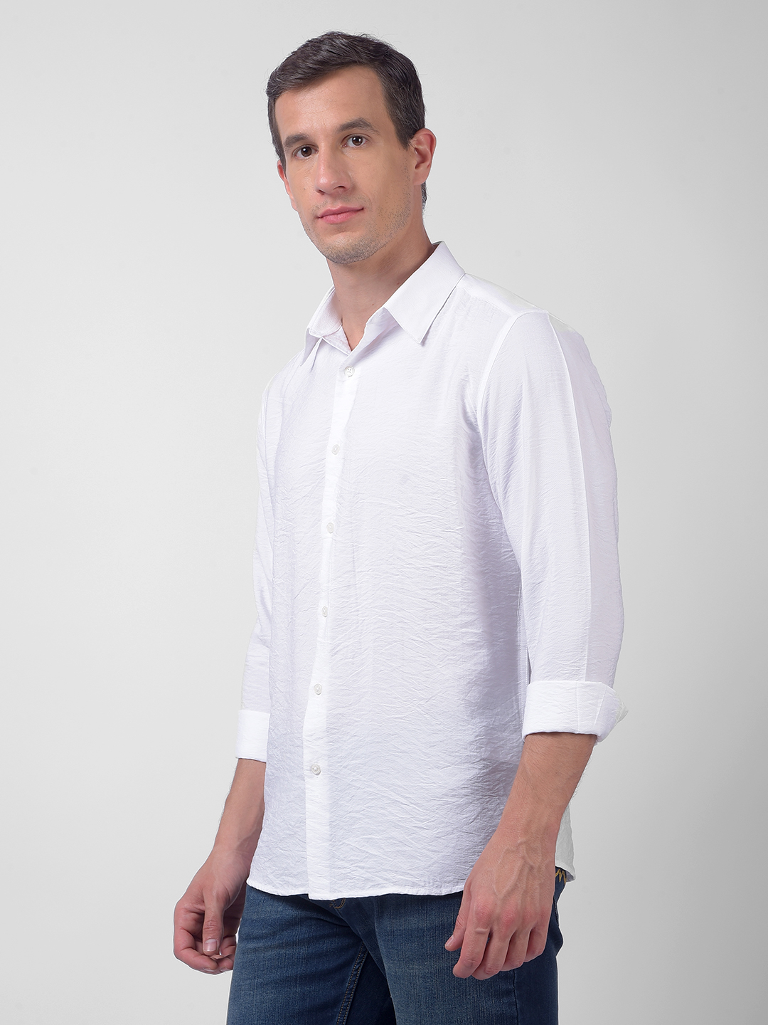 Numero Uno Men White Textured Regular Fit Shirt